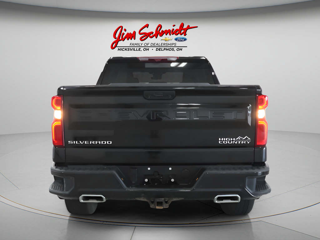Used 2024 Chevrolet Silverado 1500 High Country w/ Technology Package AWD/4WD image 4