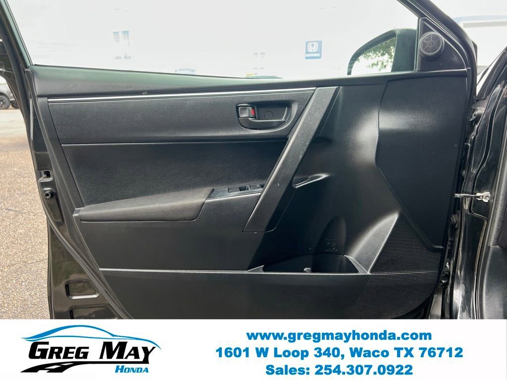 Used 2016 Toyota Corolla L FWD image 19