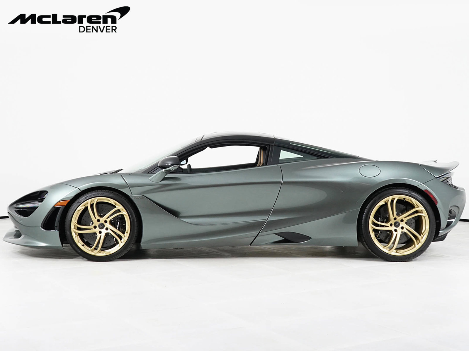 Used 2026 McLaren 750S RWD image 2