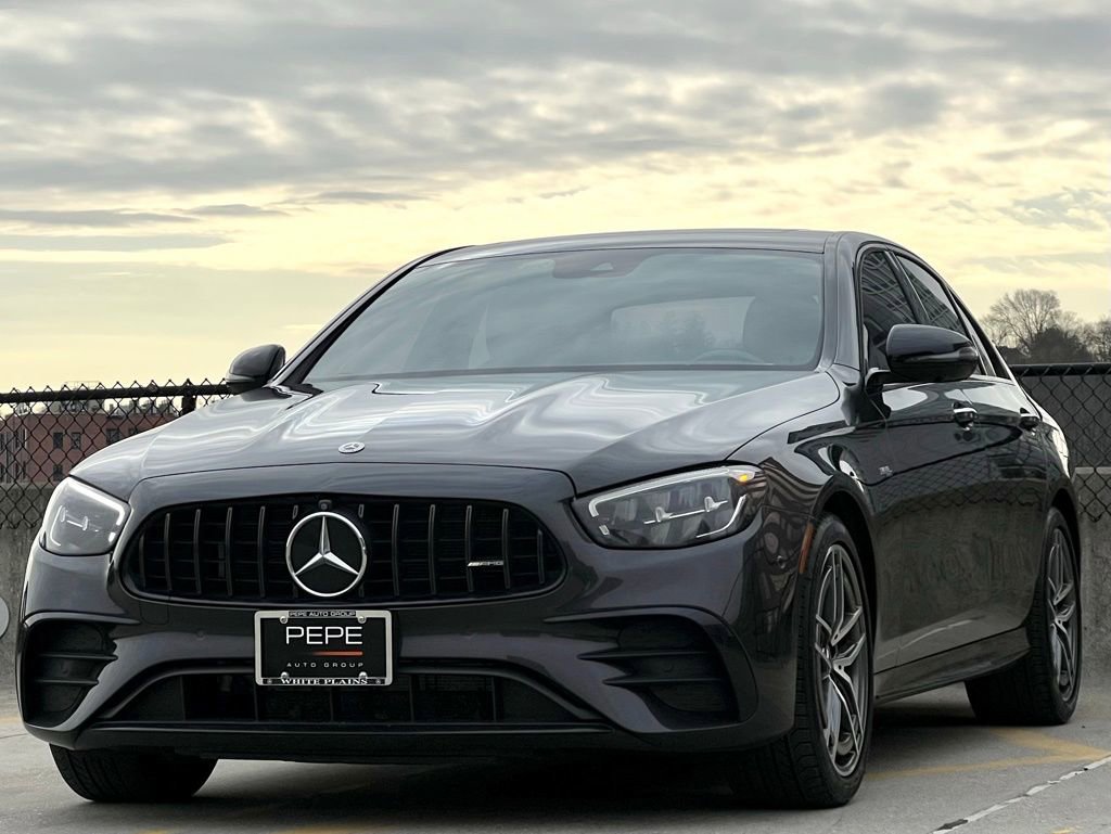 Certified 2022 Mercedes-Benz E 53 AMG 4MATIC Sedan image 4