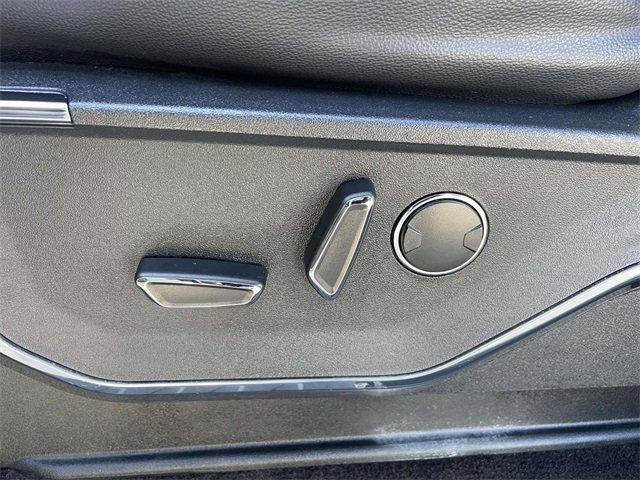 Used 2022 Ford F150 Lariat w/ Equipment Group 502A High image 14