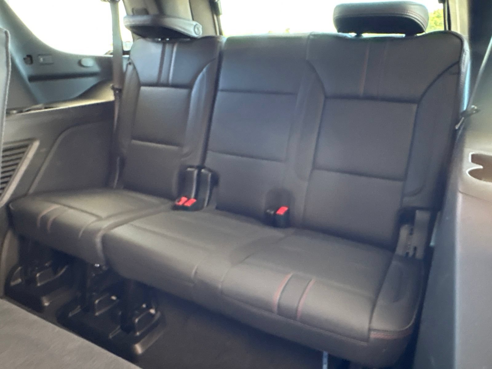 Used 2025 Chevrolet Tahoe RST w/ Comfort Package RWD image 16