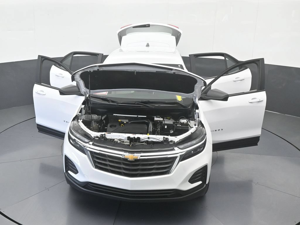 Used 2024 Chevrolet Equinox LS w/ Driver Confidence II Package FWD image 65