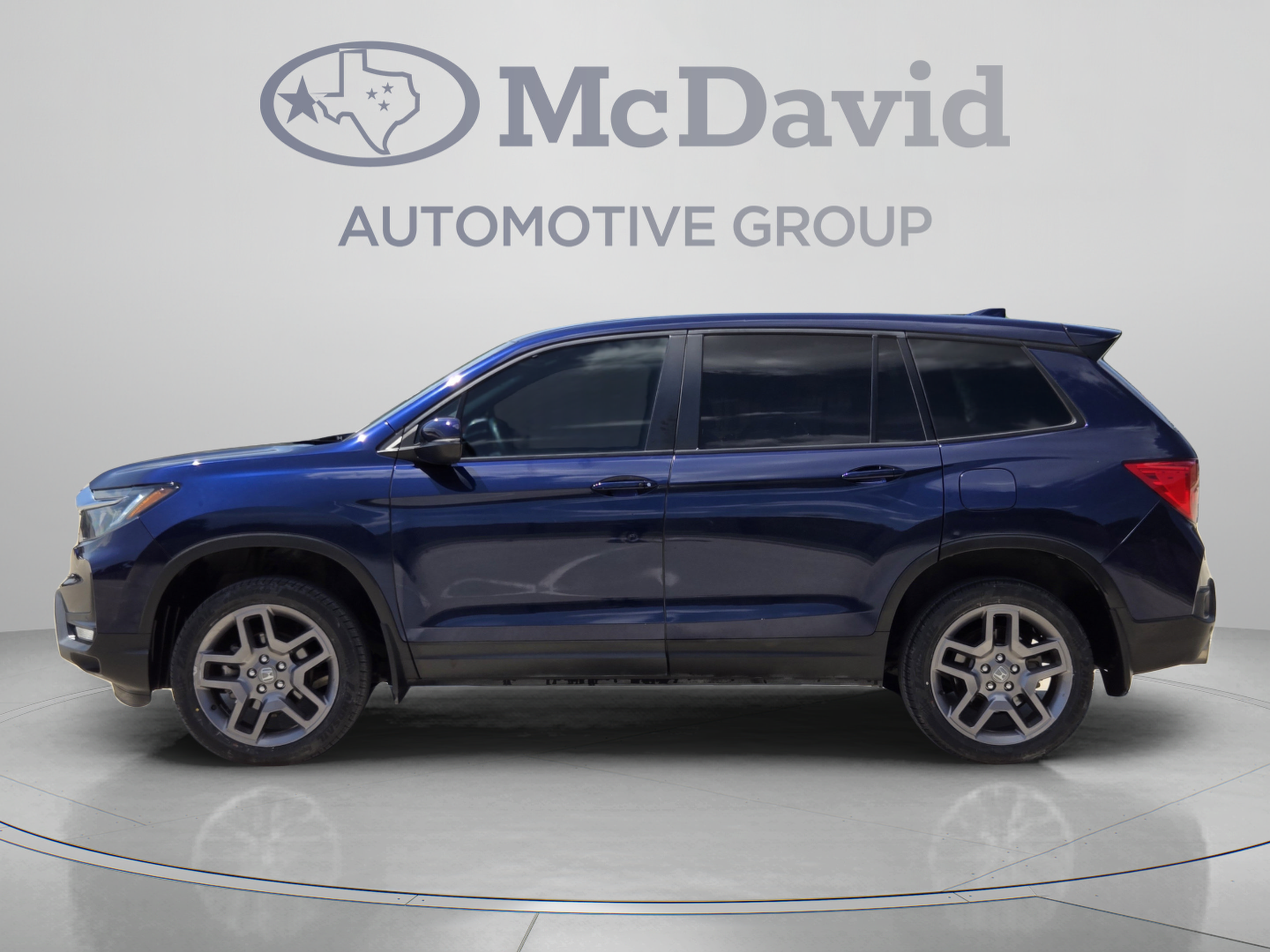 Certified 2023 Honda Passport EX-L image 2