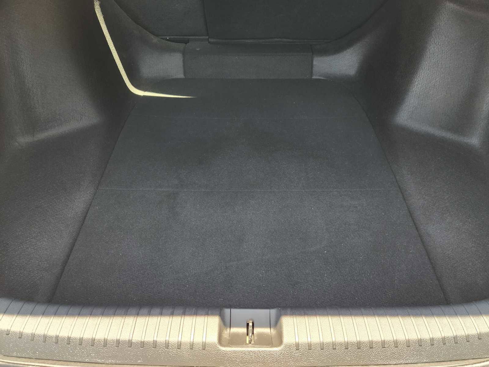 Used 2023 Honda Accord EX image 31