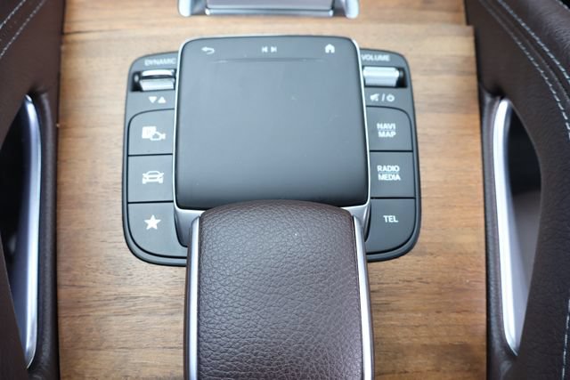 Used 2022 Mercedes-Benz GLS 450 4MATIC image 33