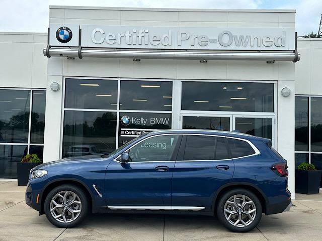 Used 2023 BMW X3 xDrive30i w/ Premium Package AWD/4WD image 5