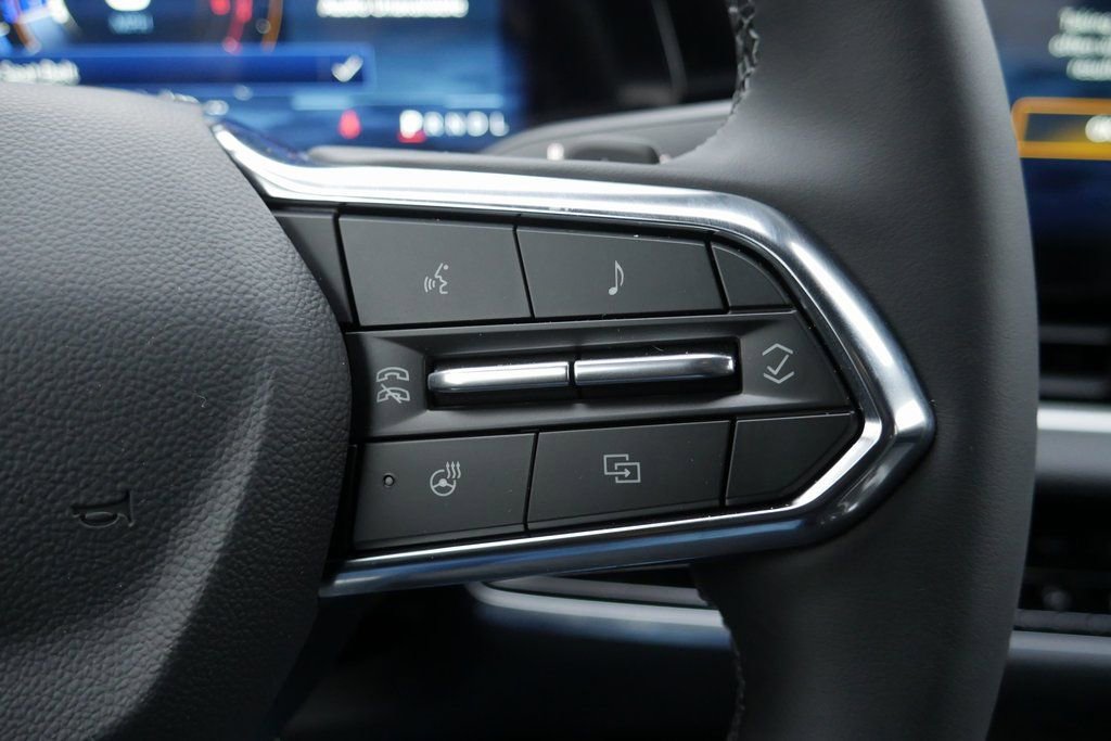 New 2026 Chevrolet Equinox LT w/ Convenience Package II image 13