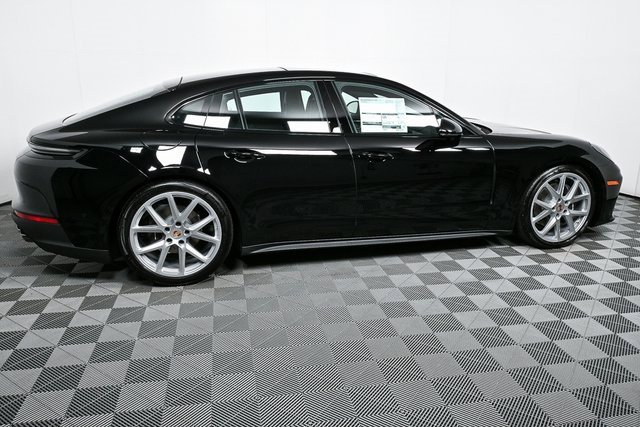New 2025 Porsche Panamera 4 image 27