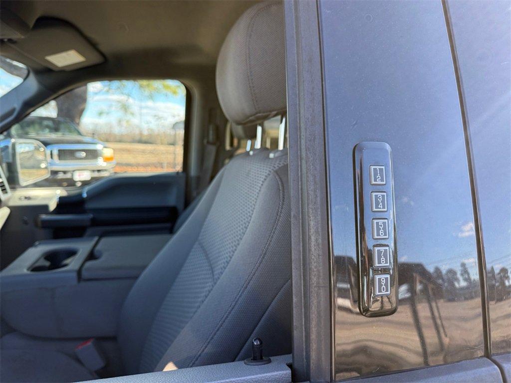 Certified 2020 Ford F150 XLT image 15