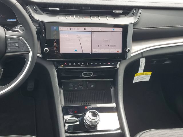 New 2026 Jeep Grand Cherokee Limited AWD/4WD image 15