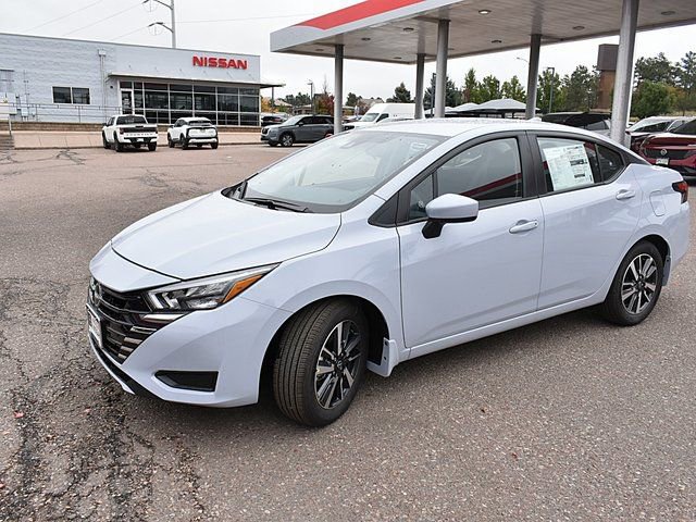 New 2025 Nissan Versa SV w/ Trunk Package FWD image 3