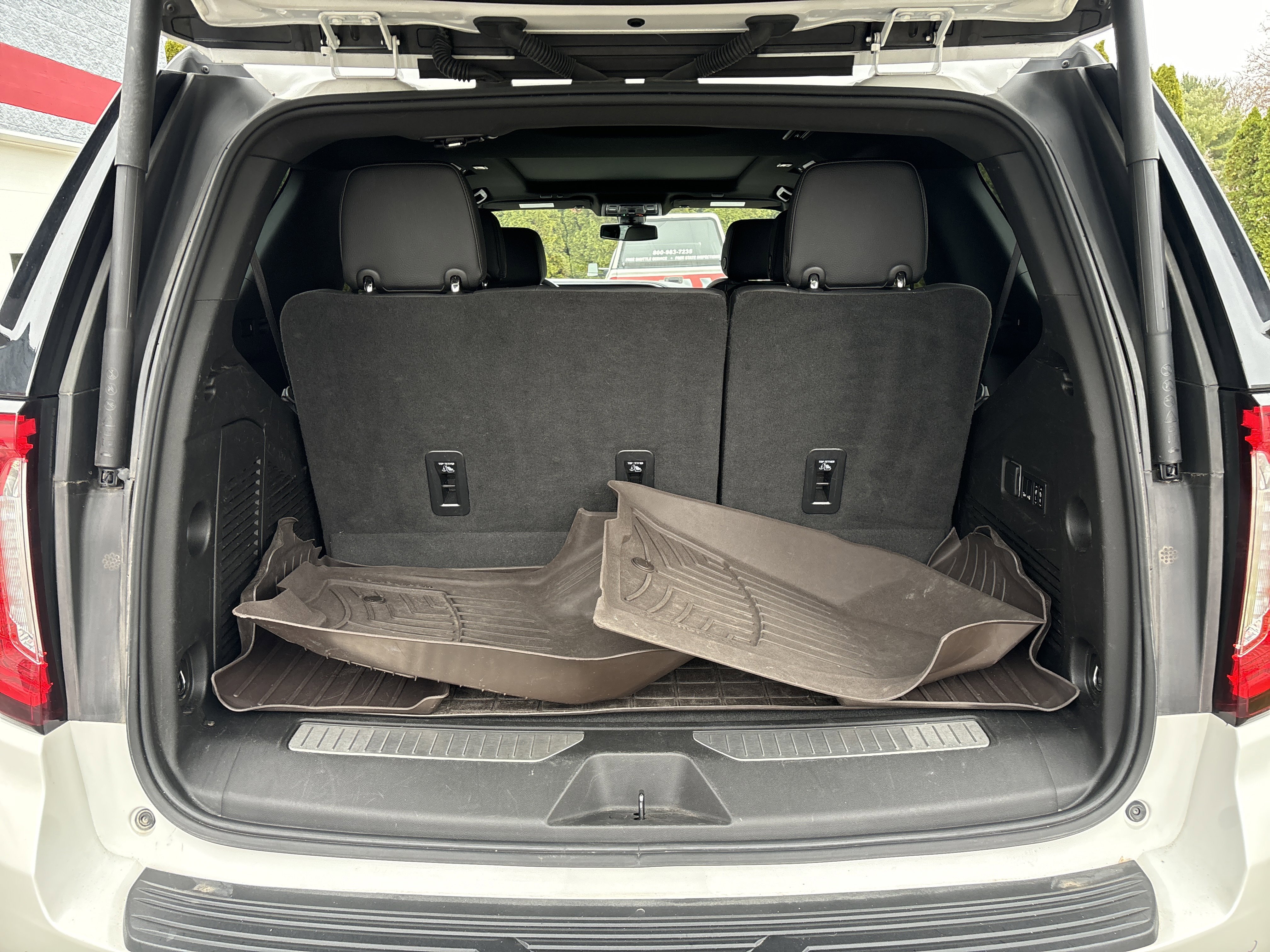 Used 2022 GMC Yukon Denali w/ Max Trailering Package image 5