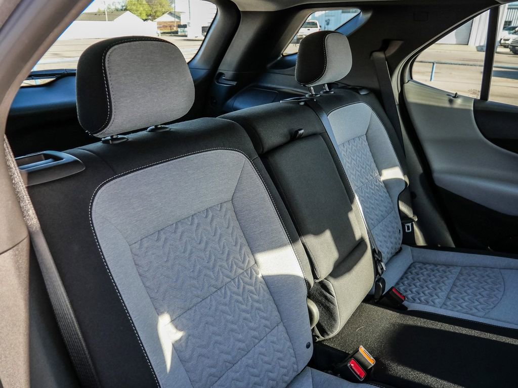 Used 2024 Chevrolet Equinox LS w/ Driver Confidence II Package image 20