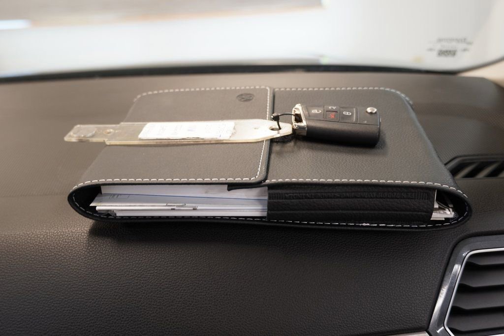 Used 2019 Volkswagen Tiguan S image 37