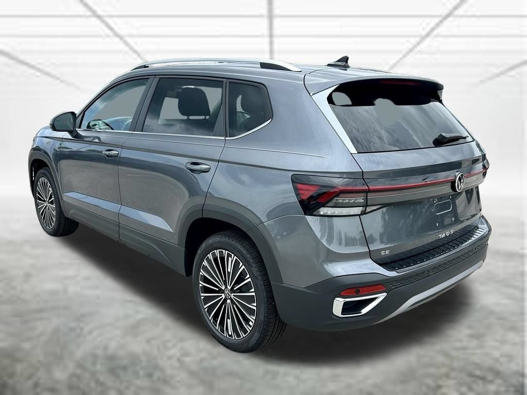 New 2026 Volkswagen Taos SE w/ Panoramic Sunroof Package FWD image 7
