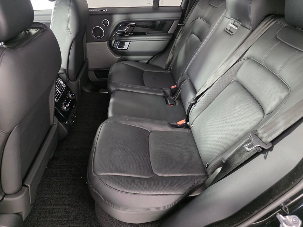 Used 2019 Land Rover Range Rover Supercharged AWD/4WD image 14
