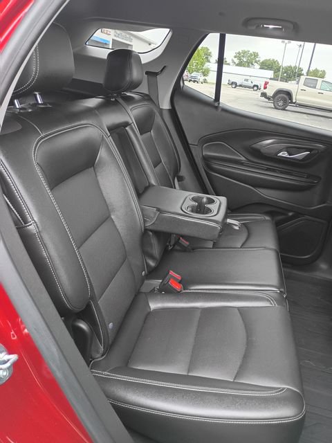 Used 2024 GMC Terrain SLT w/ Elevation Edition AWD/4WD image 26