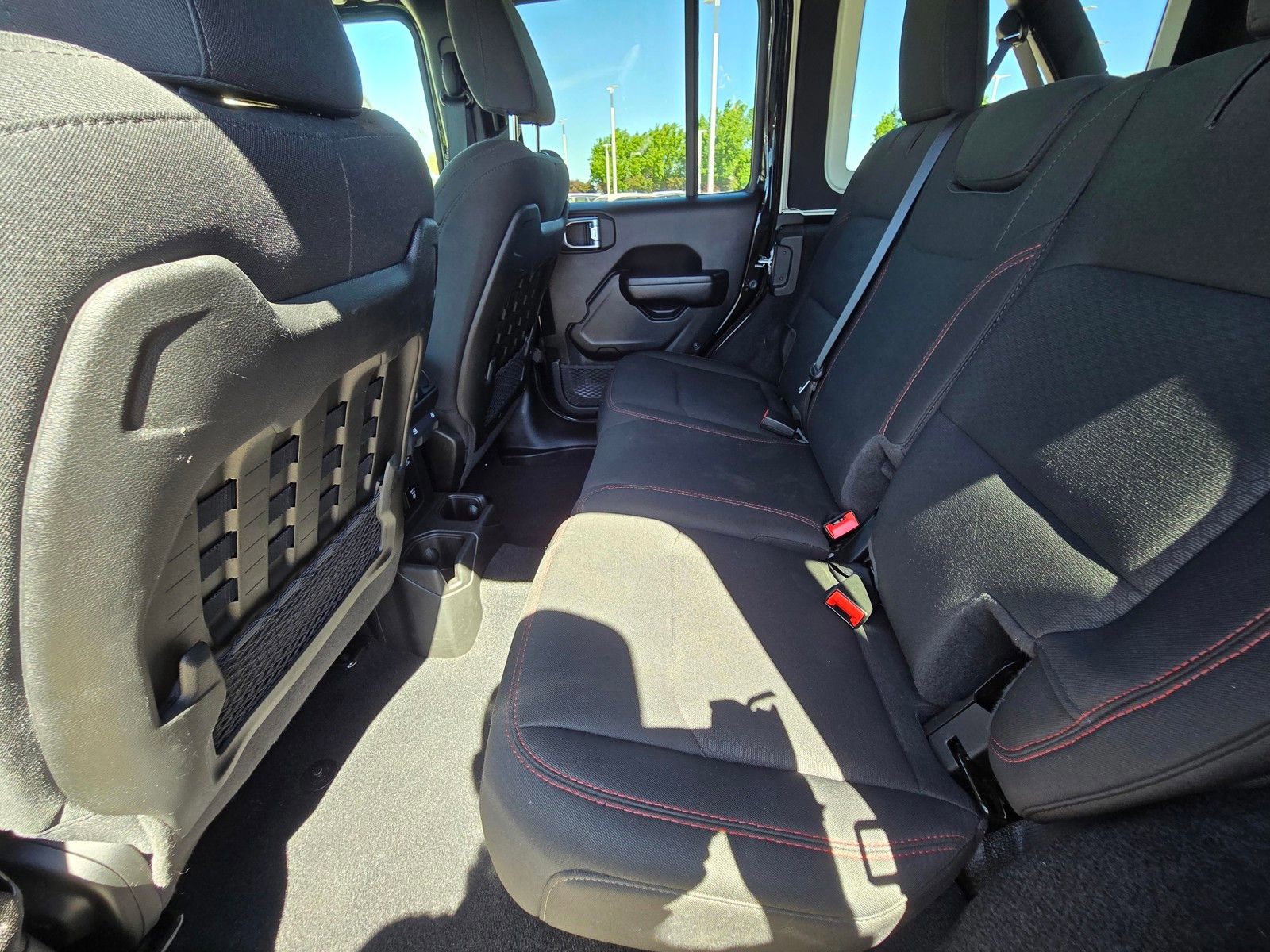 Used 2021 Jeep Wrangler Unlimited Rubicon image 10