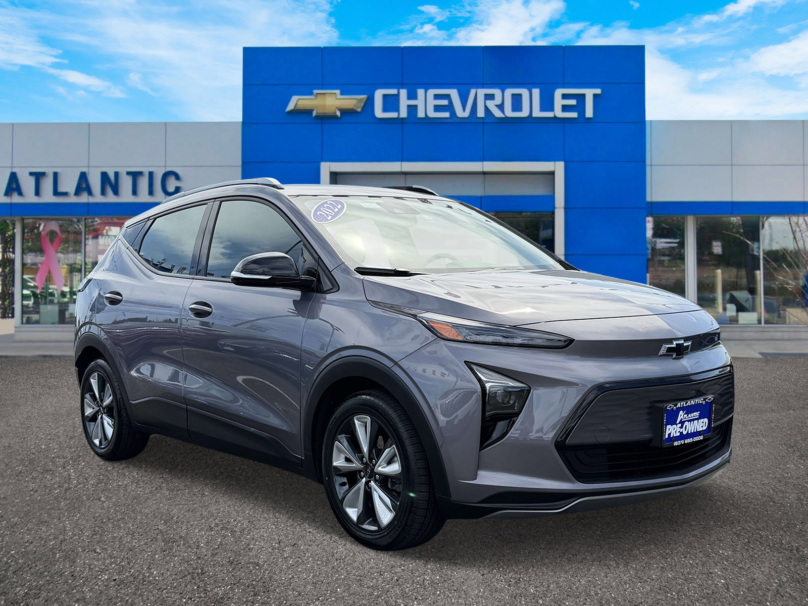 Certified 2022 Chevrolet Bolt EUV LT w/ Convenience Package image 2