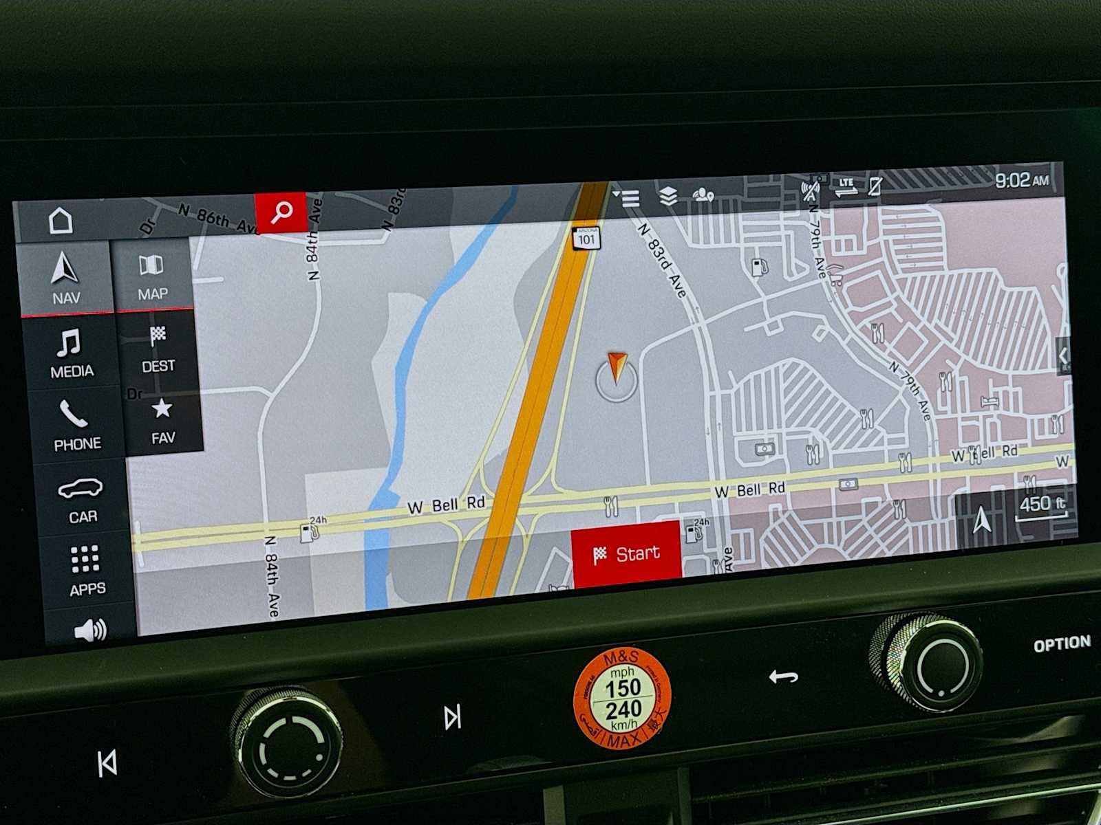 Certified 2025 Porsche Macan T image 19