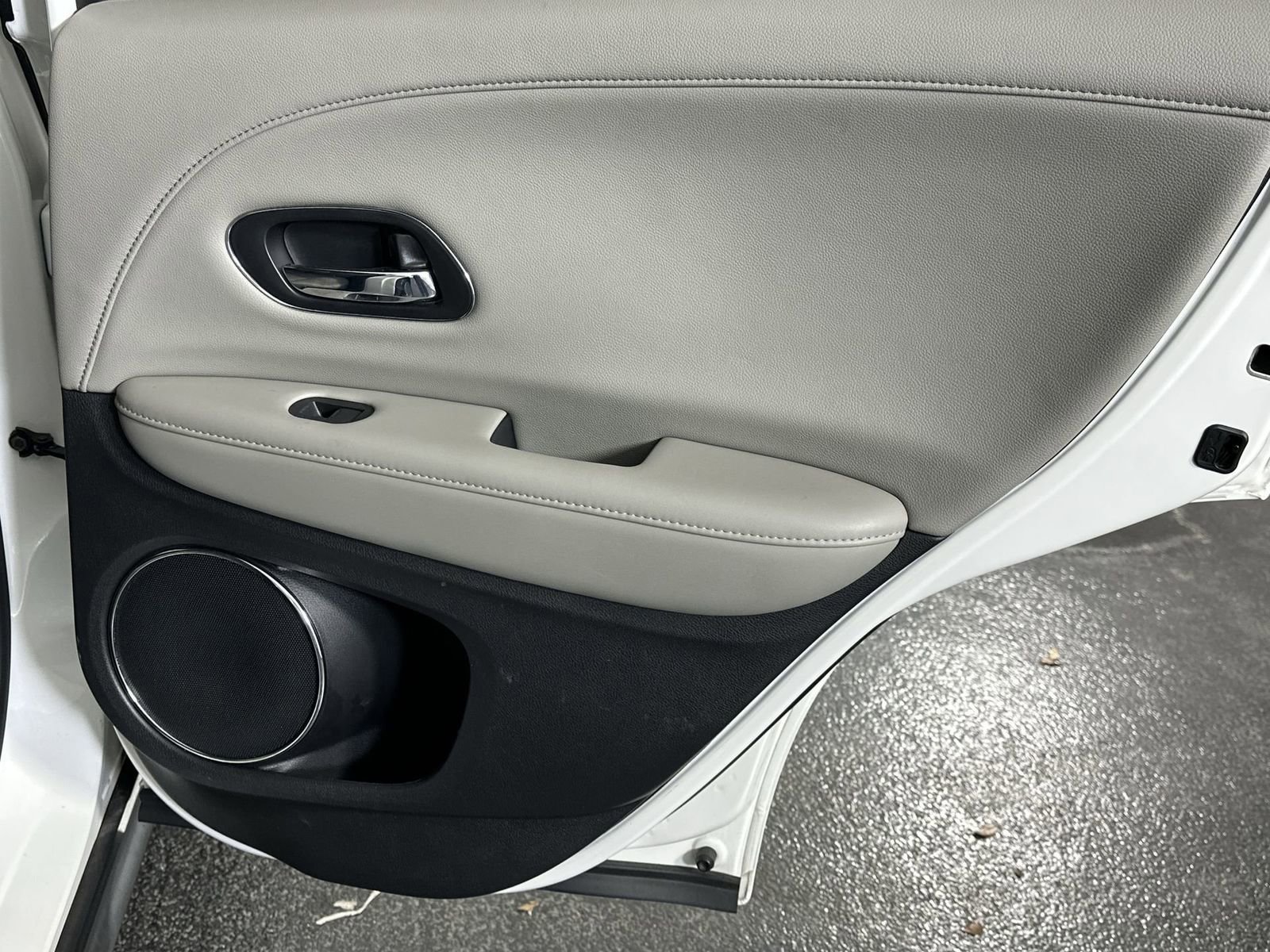 Used 2019 Honda HR-V EX-L image 35