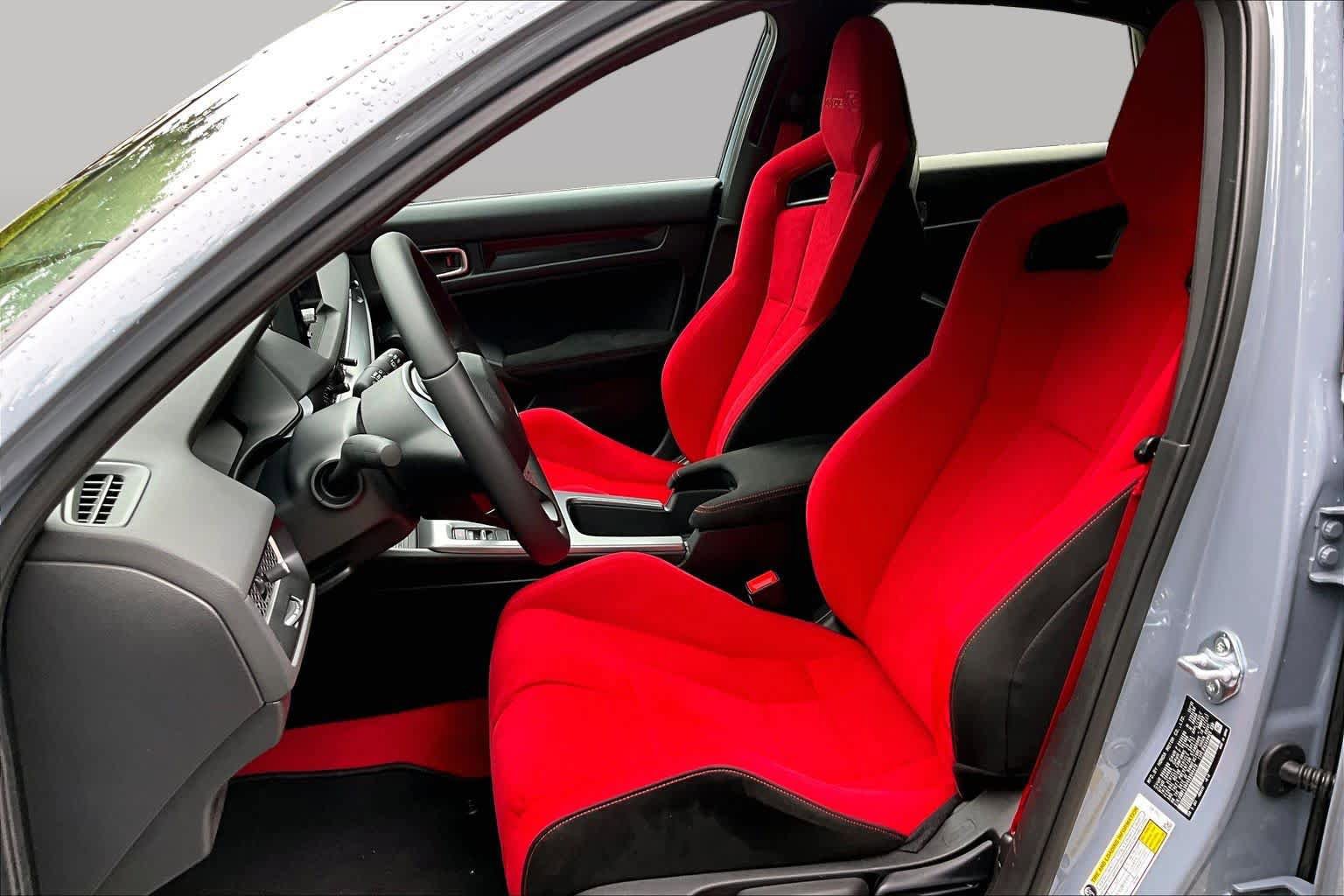 Used 2025 Honda Civic Type R image 8