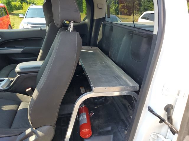 Used 2022 Chevrolet Colorado LT w/ Fleet Safety Package RWD image 26