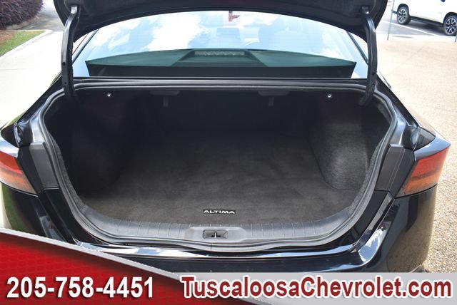 Used 2024 Nissan Altima 2.5 SV FWD image 9