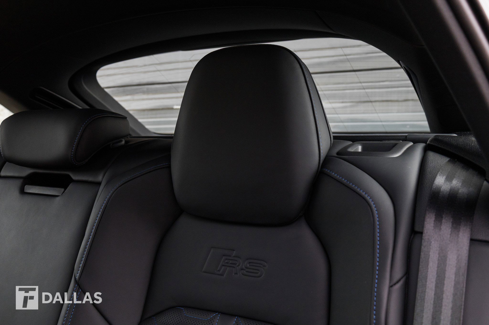 Used 2025 Audi RS 6 performance image 31