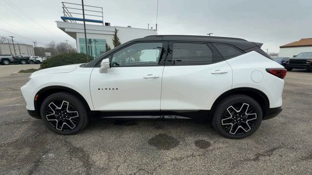 Used 2023 Chevrolet Blazer RS w/ Enhanced Convenience Package image 5