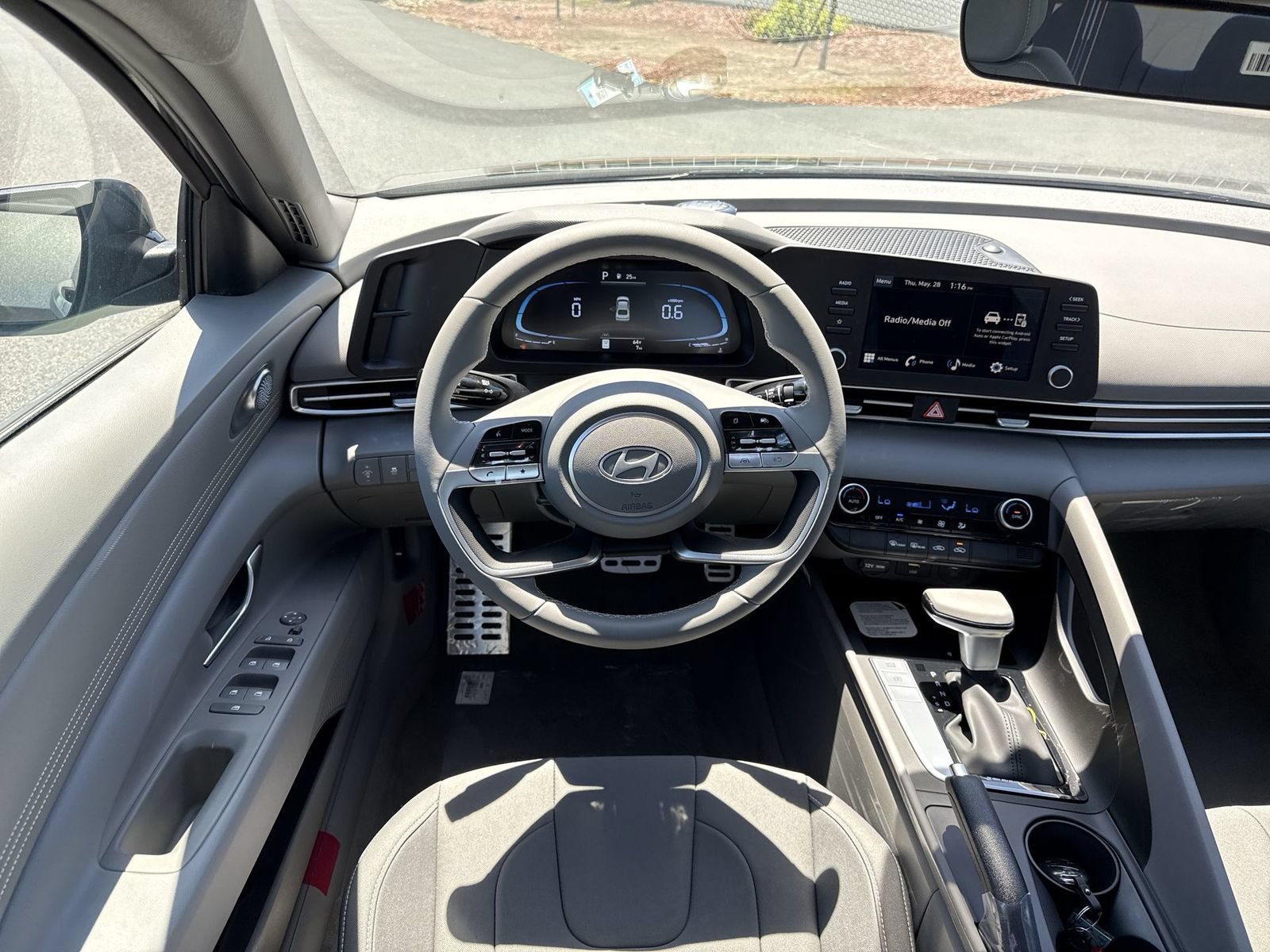 New 2026 Hyundai Elantra Sport FWD image 16