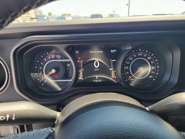 Used 2026 Jeep Gladiator Rubicon w/ Safety Group AWD/4WD image 24