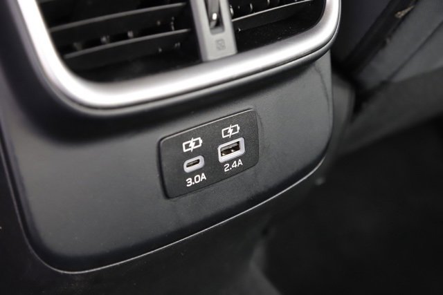 Used 2023 Subaru Legacy Premium image 15