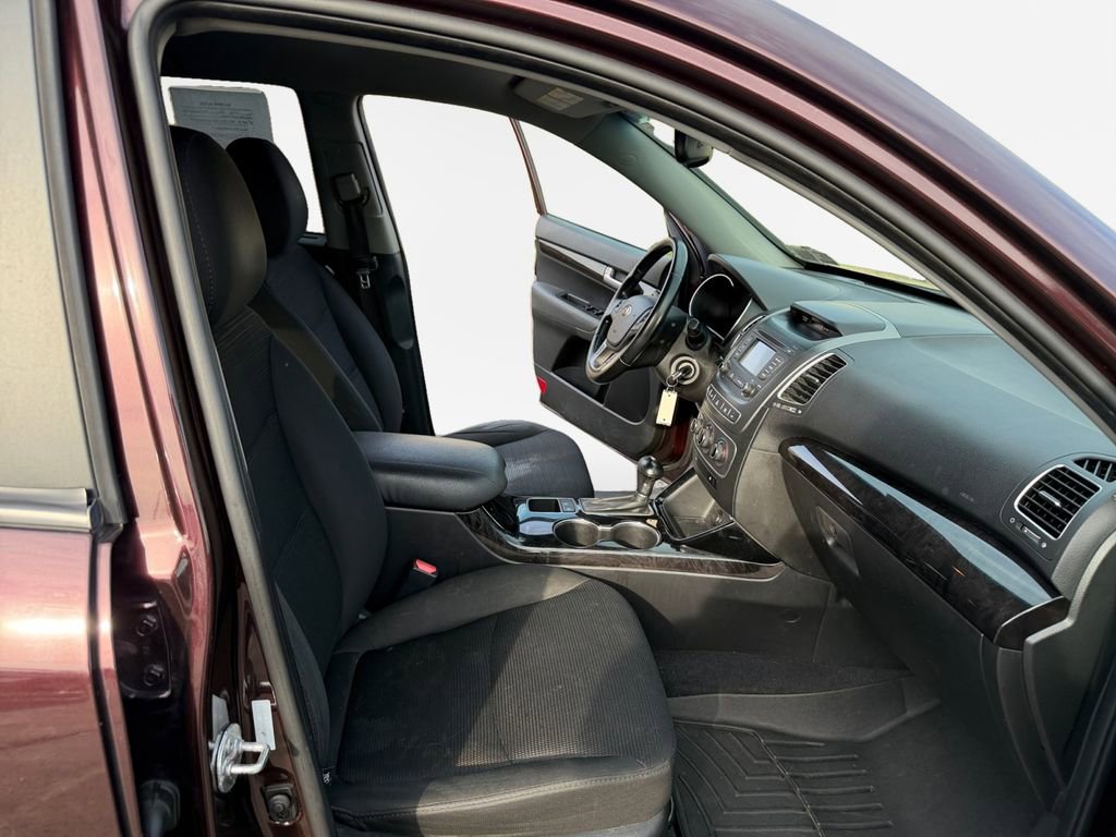 Used 2014 Kia Sorento LX AWD/4WD image 26