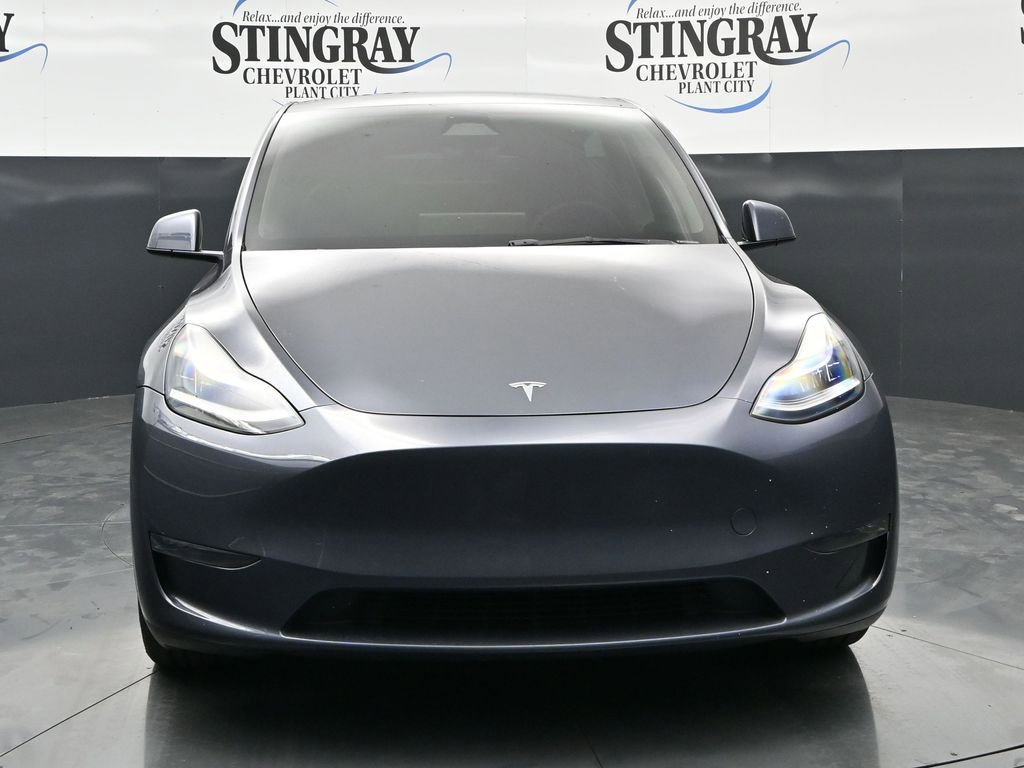 Used 2023 Tesla Model Y Long Range AWD/4WD image 2