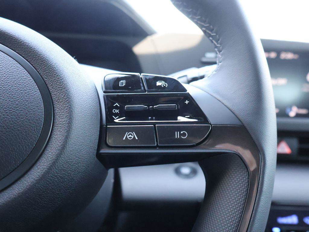 New 2026 Hyundai Elantra Sport image 29