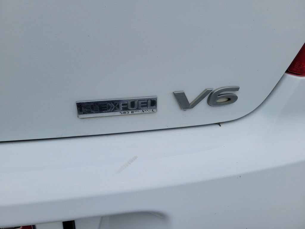 Used 2009 Pontiac G6 Sedan w/ Sport Package 2 FWD image 25