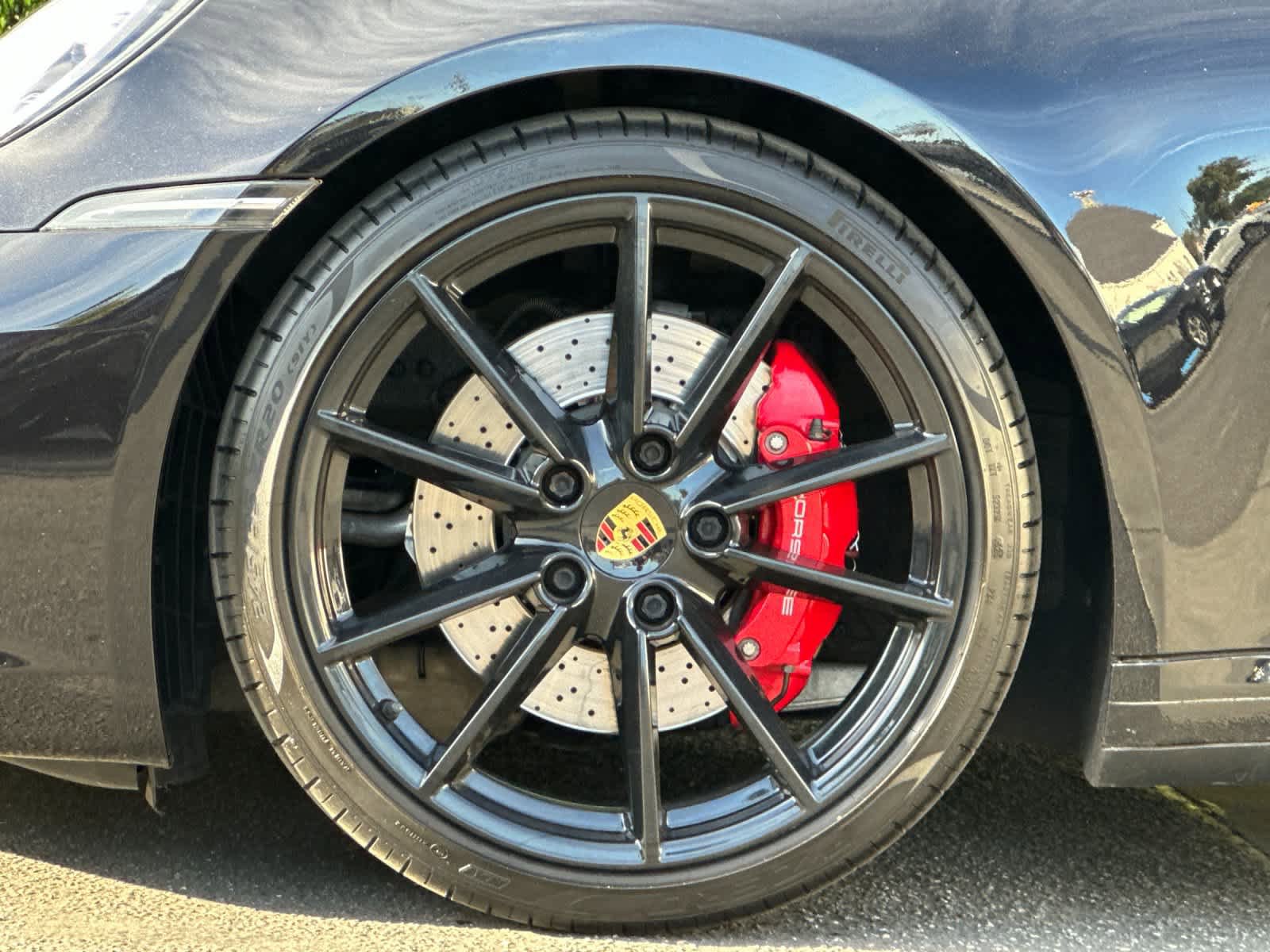 Certified 2021 Porsche 911 Carrera 4S image 27
