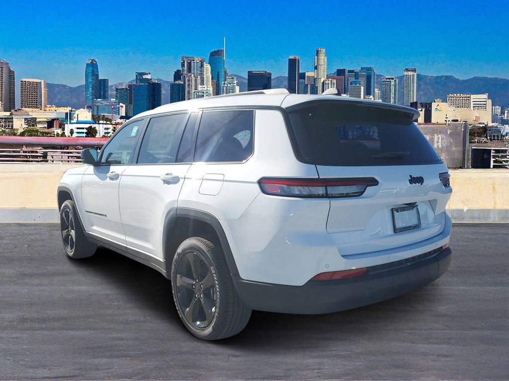 New 2025 Jeep Grand Cherokee L Altitude image 5