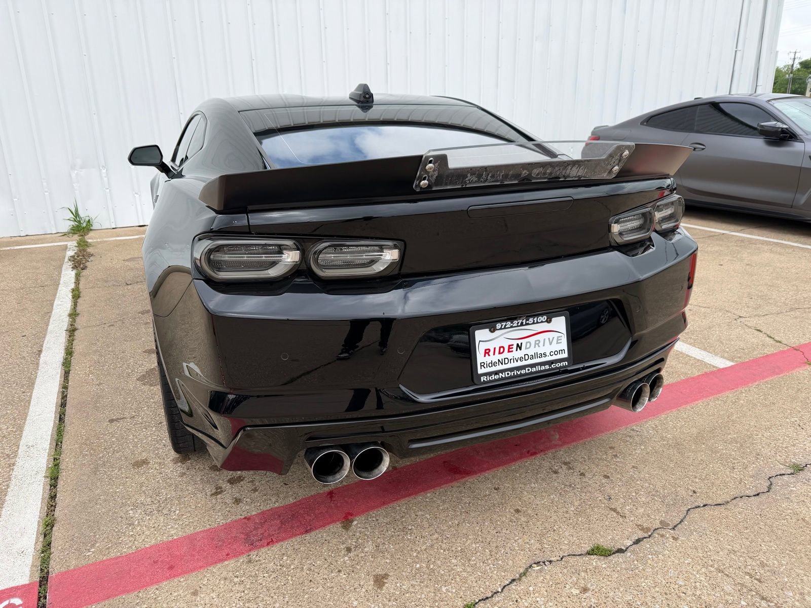 Used 2020 Chevrolet Camaro SS RWD image 5