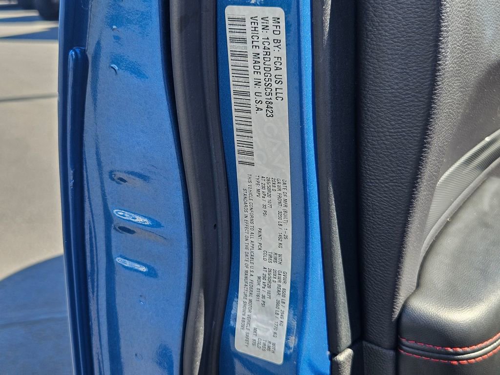 Used 2025 Dodge Durango GT image 34