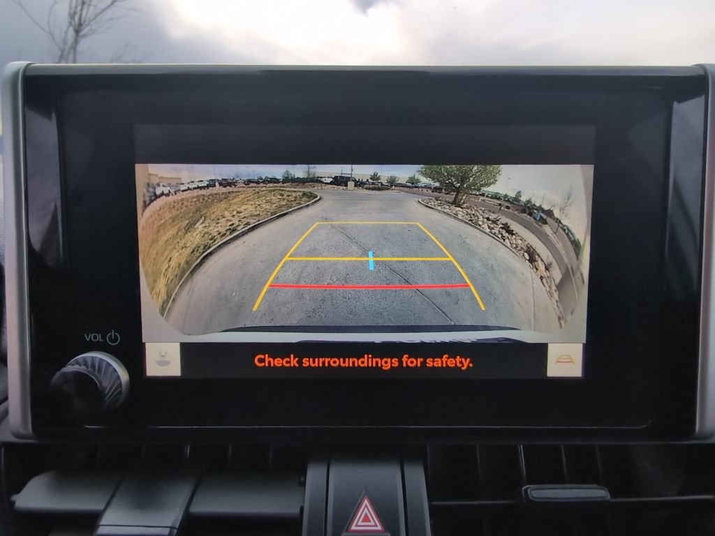 Used 2023 Toyota RAV4 XLE AWD/4WD image 25