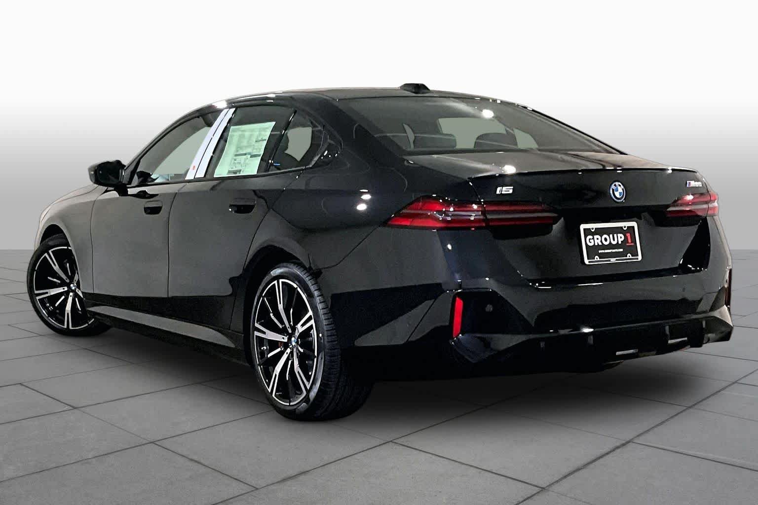 New 2026 BMW i5 M60 AWD/4WD image 3