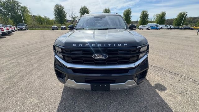 Used 2025 Ford Expedition Max Platinum AWD/4WD image 8