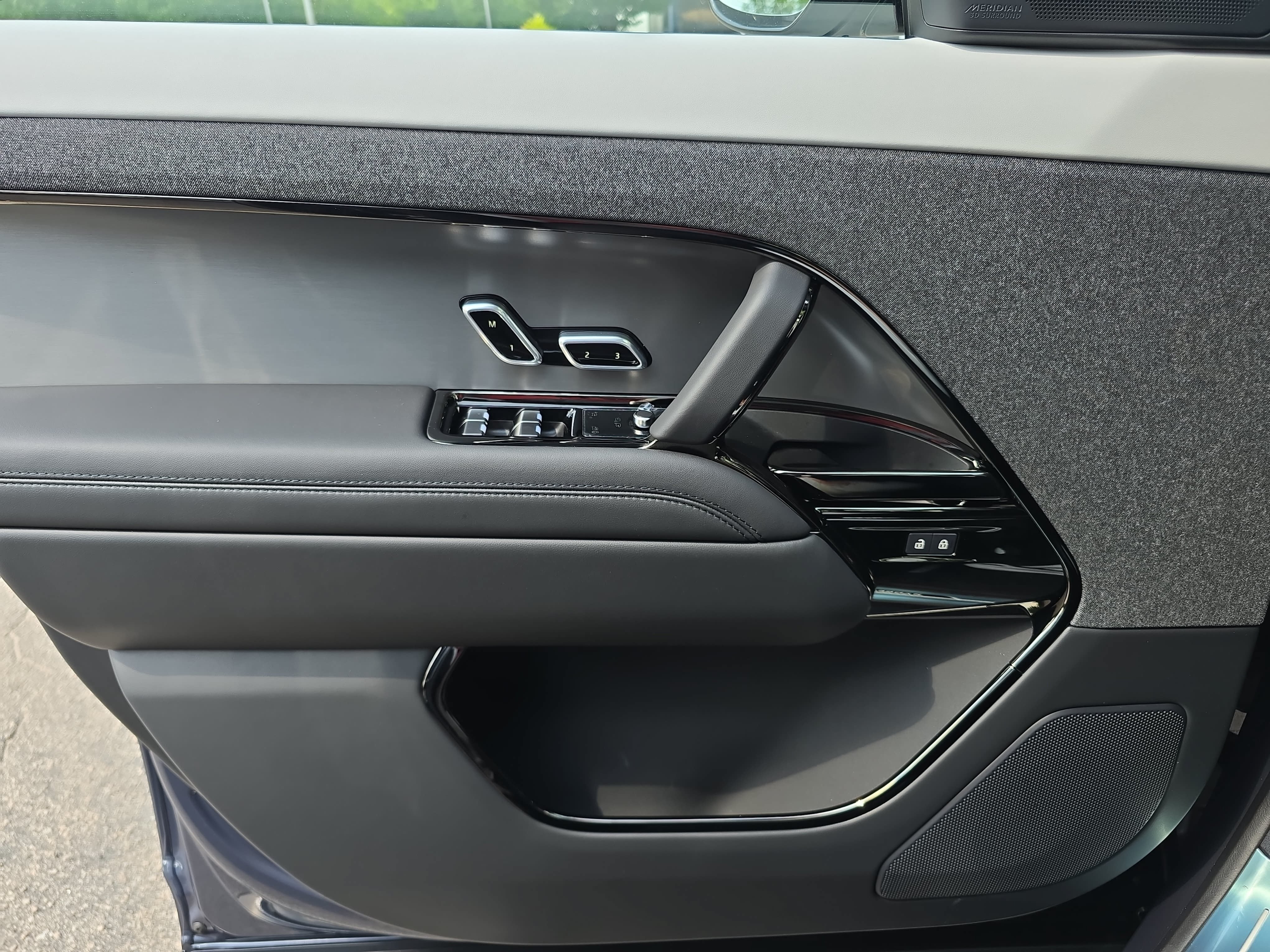 New 2026 Land Rover Range Rover Sport Dynamic SE AWD/4WD image 27