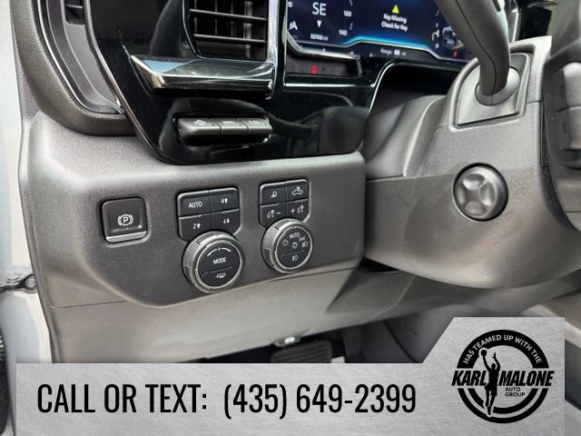 Used 2023 Chevrolet Silverado 1500 ZR2 w/ Technology Package AWD/4WD image 17