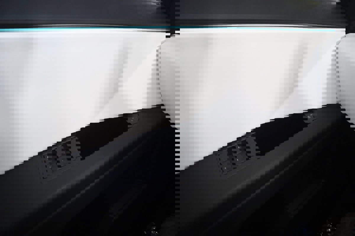 Used 2024 Tesla Cybertruck AWD Crew Cab image 31