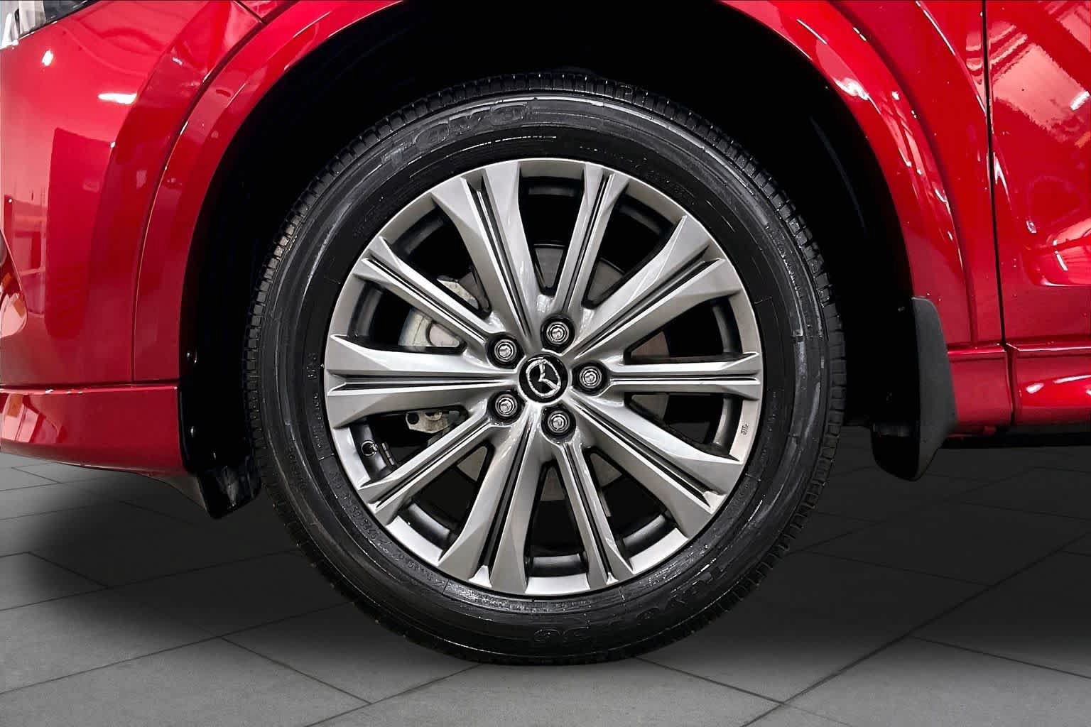 Used 2025 MAZDA CX-5 Signature AWD/4WD image 11