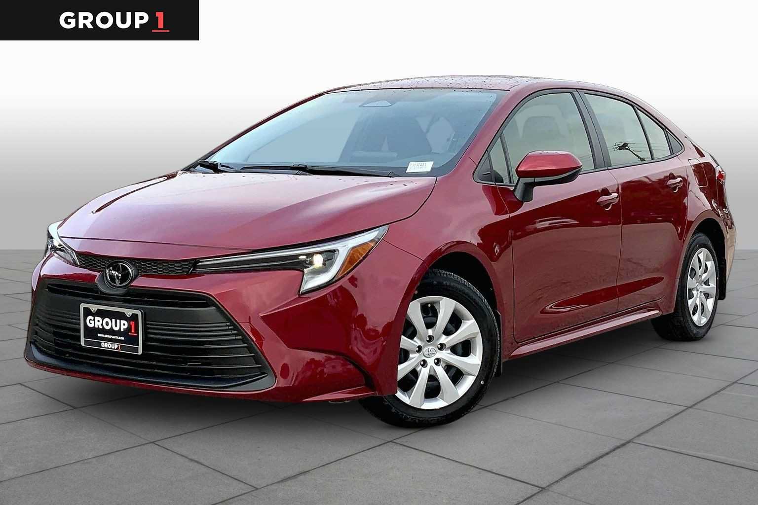 Used 2026 Toyota Corolla LE FWD image 1